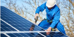 Installation Maintenance Panneaux Solaires Photovoltaïques à Medeyrolles